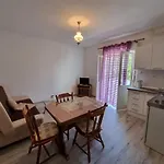 House Mira