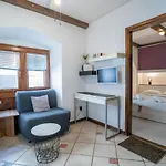 Lovran Old Town Apartment, 50M From Sea