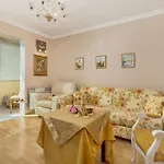 Apartment Beverly