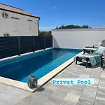 Luxury Apartment Swany