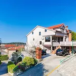 Apartment Renata