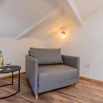 Apartments Rose