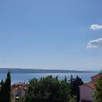 Apartment Palada