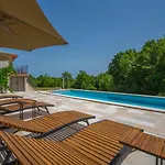Holiday Home Oliti