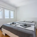 Apartment Robert
