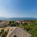 Apartments Lavarin