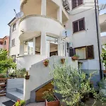 Apartments Ivana
