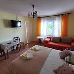 Studio Apartments Jasminka