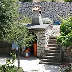 Apartment Supetarska Draga - Donja 2001B