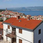 Double Room Vrbnik 5299B