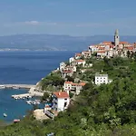 Apartments With A Parking Space Vrbnik, Krk - 429