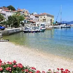 Apartments By The Sea Valun, Cres - 16714