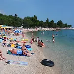 Apartments With A Parking Space Crikvenica - 12592