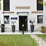 Campsite & Holiday Resort Medveja