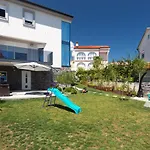 Apartment Odore Di Mare With Beautiful Garden