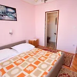 Apartment Palit 5061A