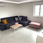 Luxury Apartment Swany