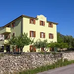 Apartments&rooms with parking space Nerezine, Losinj - 2506