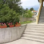 Apartment Nerezine 3451C