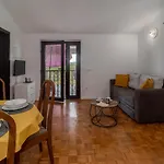 1 Bedroom Lovely Apartment In Jadranovo