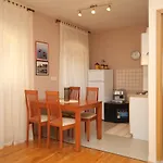 Apartment Mali Losinj 7979A