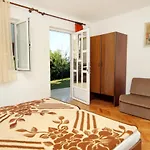 Apartment Novi Vinodolski 5587C