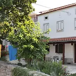 Apartment Klenovica 5580B