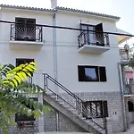 Apartment Klenovica 5580B