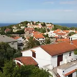 Apartments With A Parking Space Mali Losinj