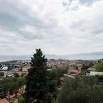 Apartments With Wifi Rijeka - 15844