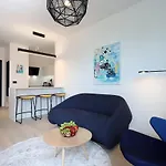 Blue Dot Apartment