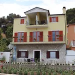 Apartments By The Sea Mali Losinj