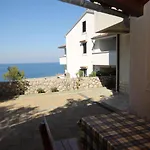 Apartments With A Parking Space Mali Losinj