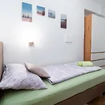 Apartments With Wifi Rijeka - 16455