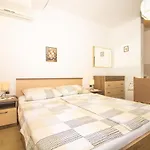 Renata Studio