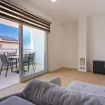 Island Deluxe Apartment
