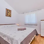 Appartment Ksenija 1