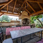 Studio Apartment In Ika With Balcony, Air Conditioning, Wifi, Washing Machine 5025-3