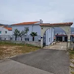 Grbaste51-Svilno,Rijeka