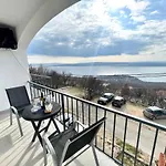 Apartment In Dramalj 42941