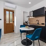 Premium Apartments