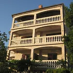 Apartments Villa Ljubica