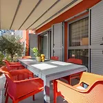 Abau Residence Apartment- 50M To The Sea