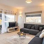 Penthouse Panorama Deluxe In Malinska