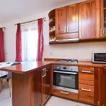 Apartment Dino 1