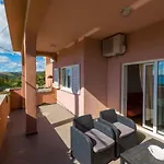 Apartments In Novi Vinodolski 39369