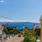 Apartment In Crikvenica 39196