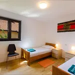Apartment In Novi Vinodolski 39131