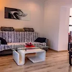 Apartment L&E