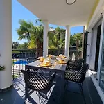 Luxury Apartment Tada